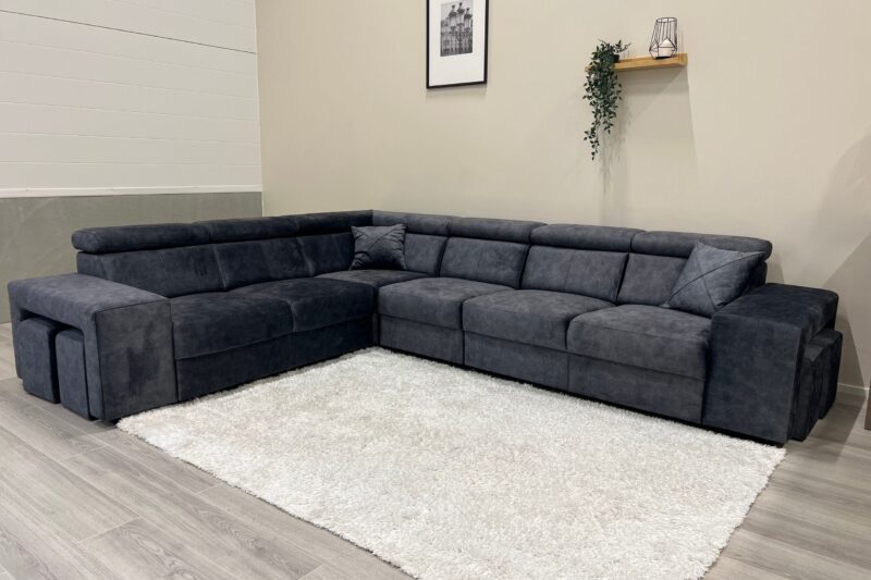 Vitriinikaappi ARROCCO