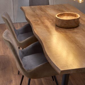 Pidempi ruokapöytä DICKSON