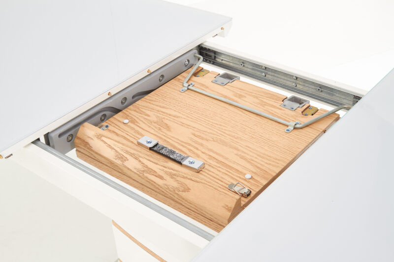 Laajennettava ruokapöytä TORVEN