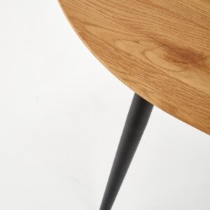 Ruokapöytä CASTRIA