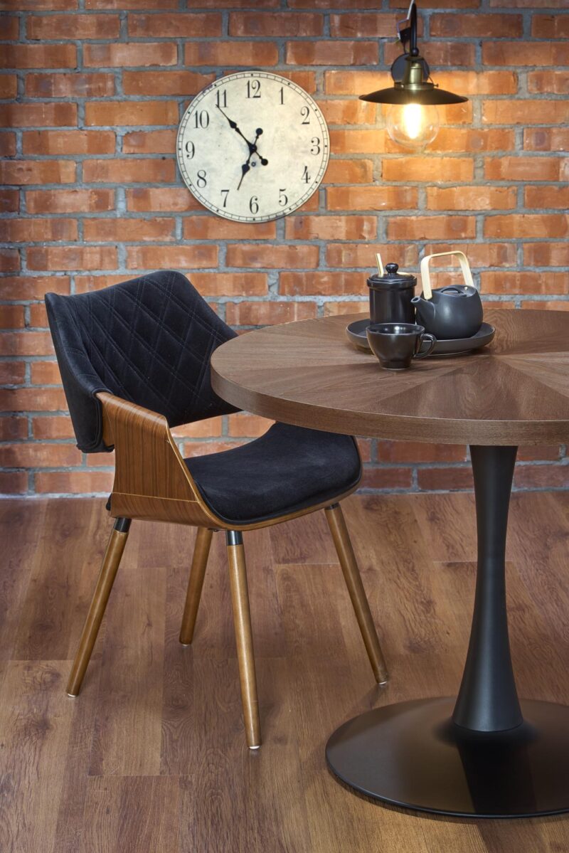 Ruokapöytä CALANTE