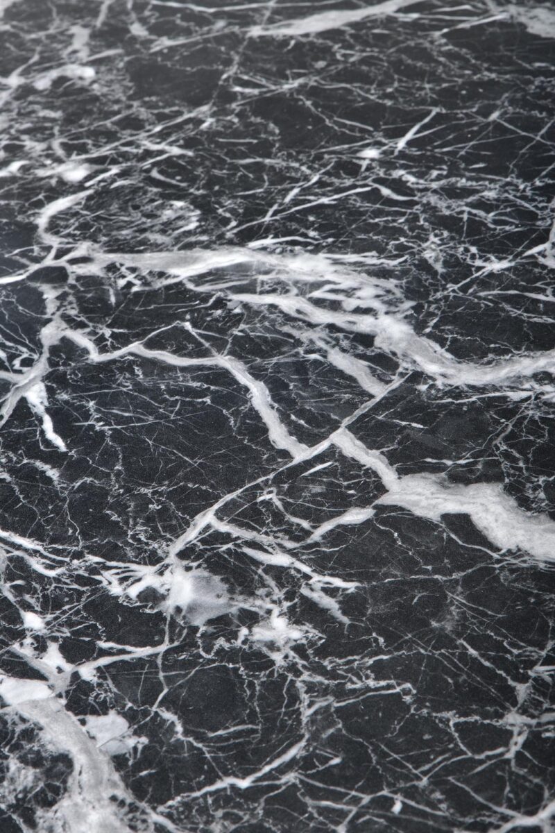 Ruokapöytä ORLANDO, musta marmori / kultainen