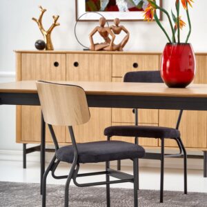 Ruokapöytä VENTRIA