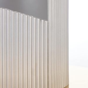 Ruokapöytä MUSVIN, harmaasta kristallista