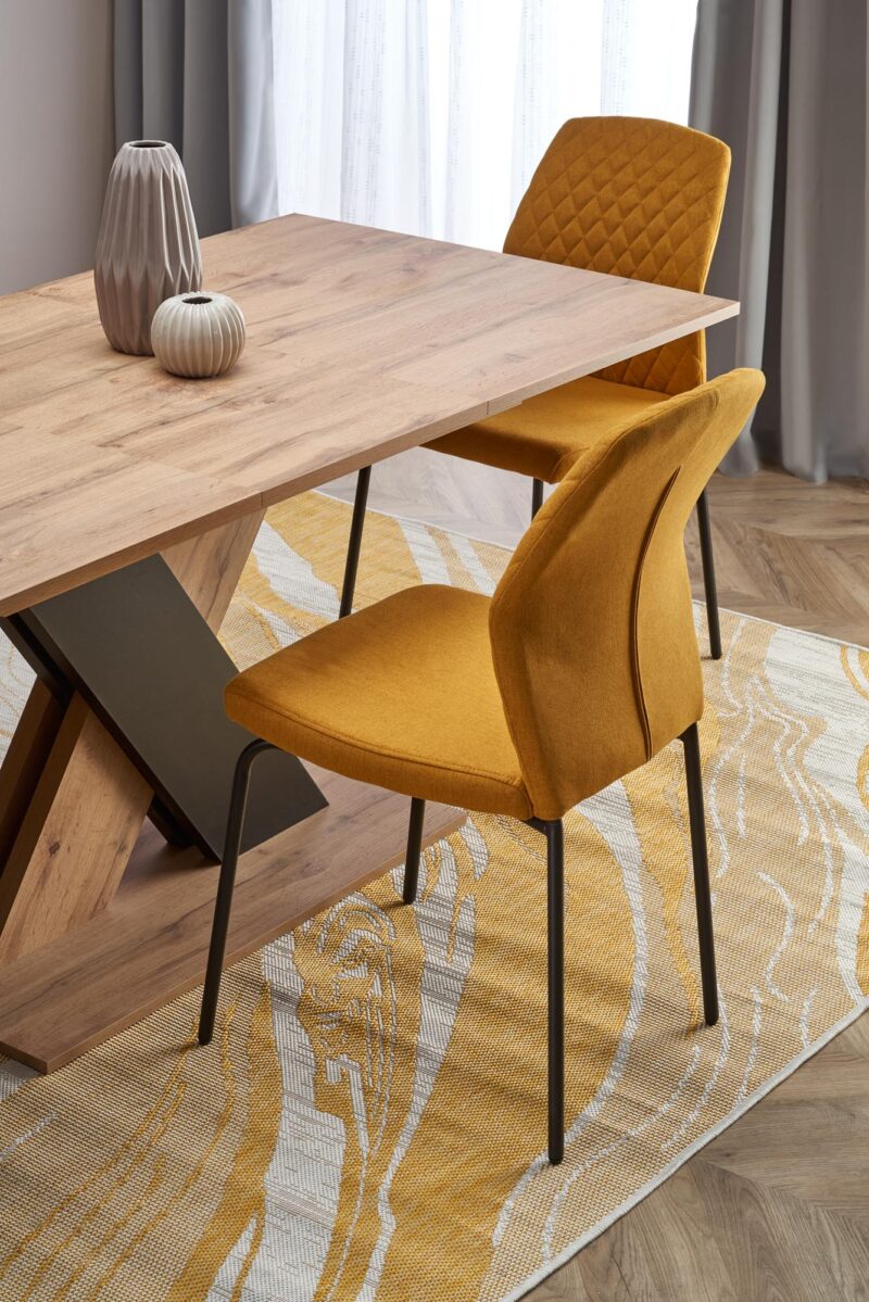 Pidennettävä ruokapöytä ALETTOA – musta / tammijäljitelmä