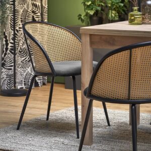 Ruokapöytä GRAVION, tammi