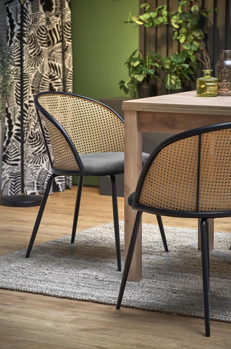 Ruokapöytä GRAVION, tammi