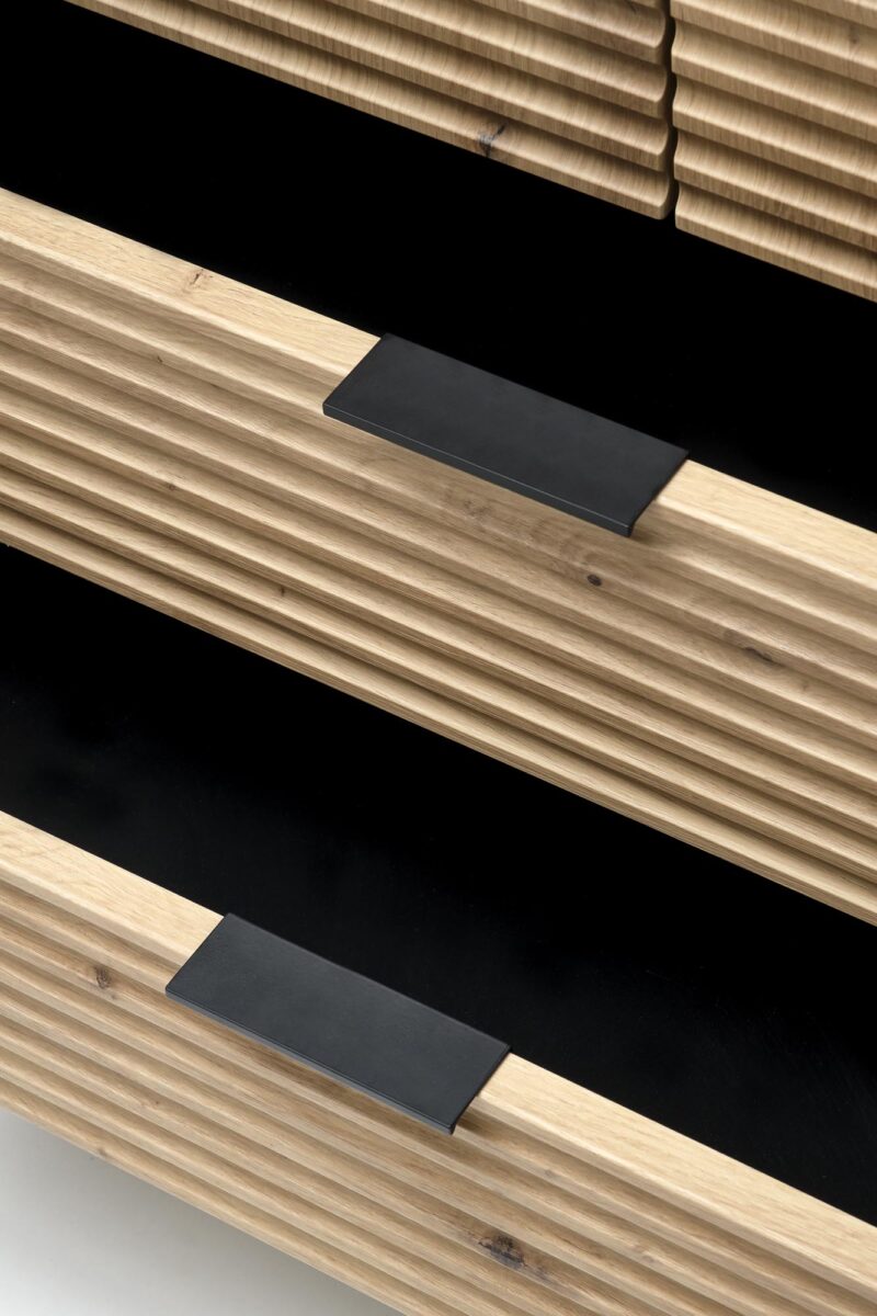 Kaappi MURAVON S-1, käsityö tammi / musta