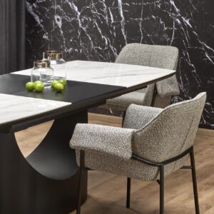 Pidentävä ruokapöytä OSMIR, valkoinen marmori / musta