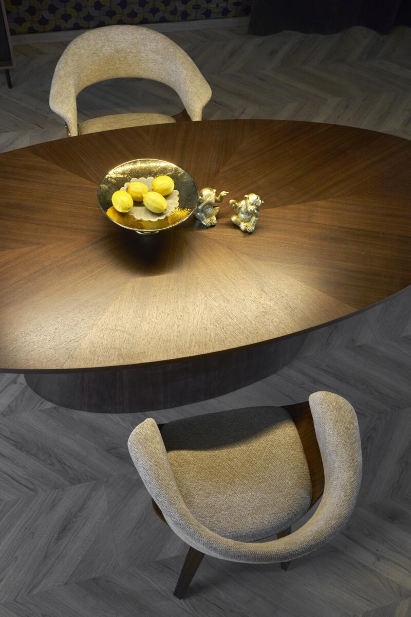 Pöytä VAGNOR, pähkinäpuu