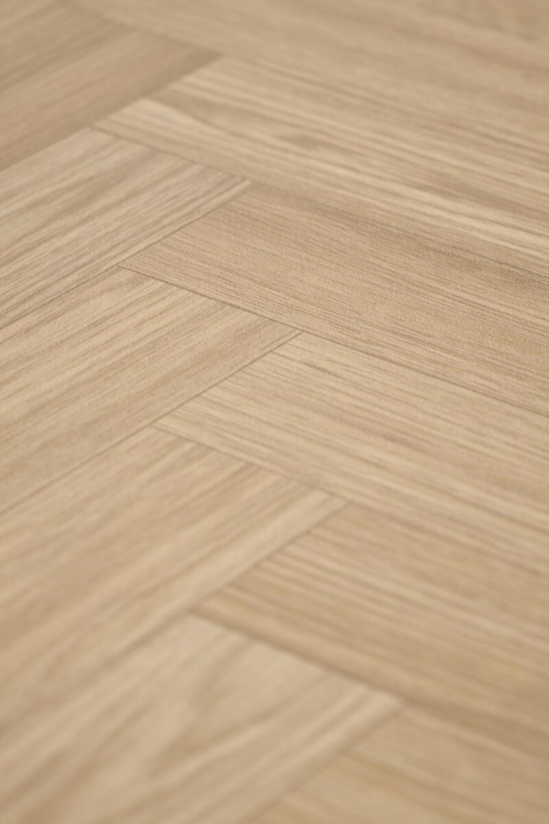 Ruokapöytä ALVELA, luonnollinen / musta