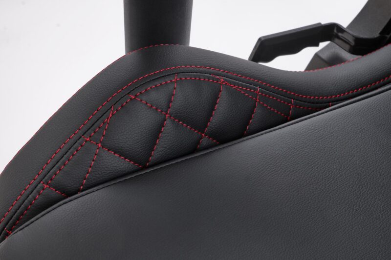 kontoritooli CASTANTE, musta