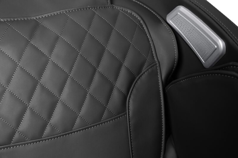 Hierontatuoli SOLARON, musta / kultaa