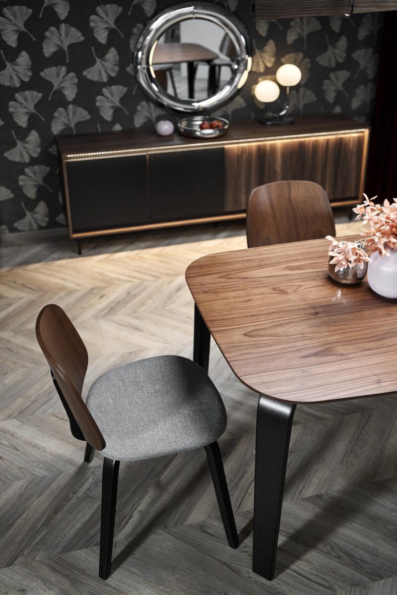 Ruokapöytä PEDRAN, pähkinäpuu / musta