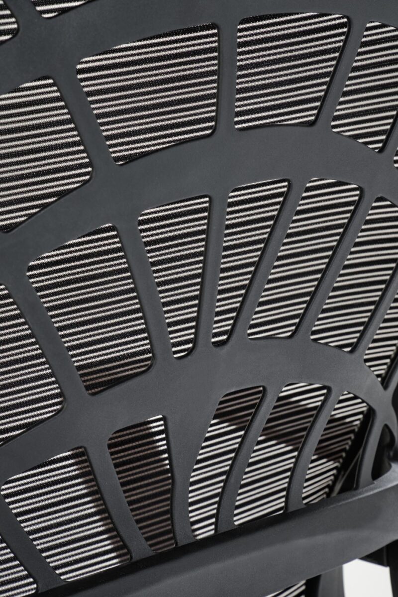 Toimistotuoli VESMON, musta