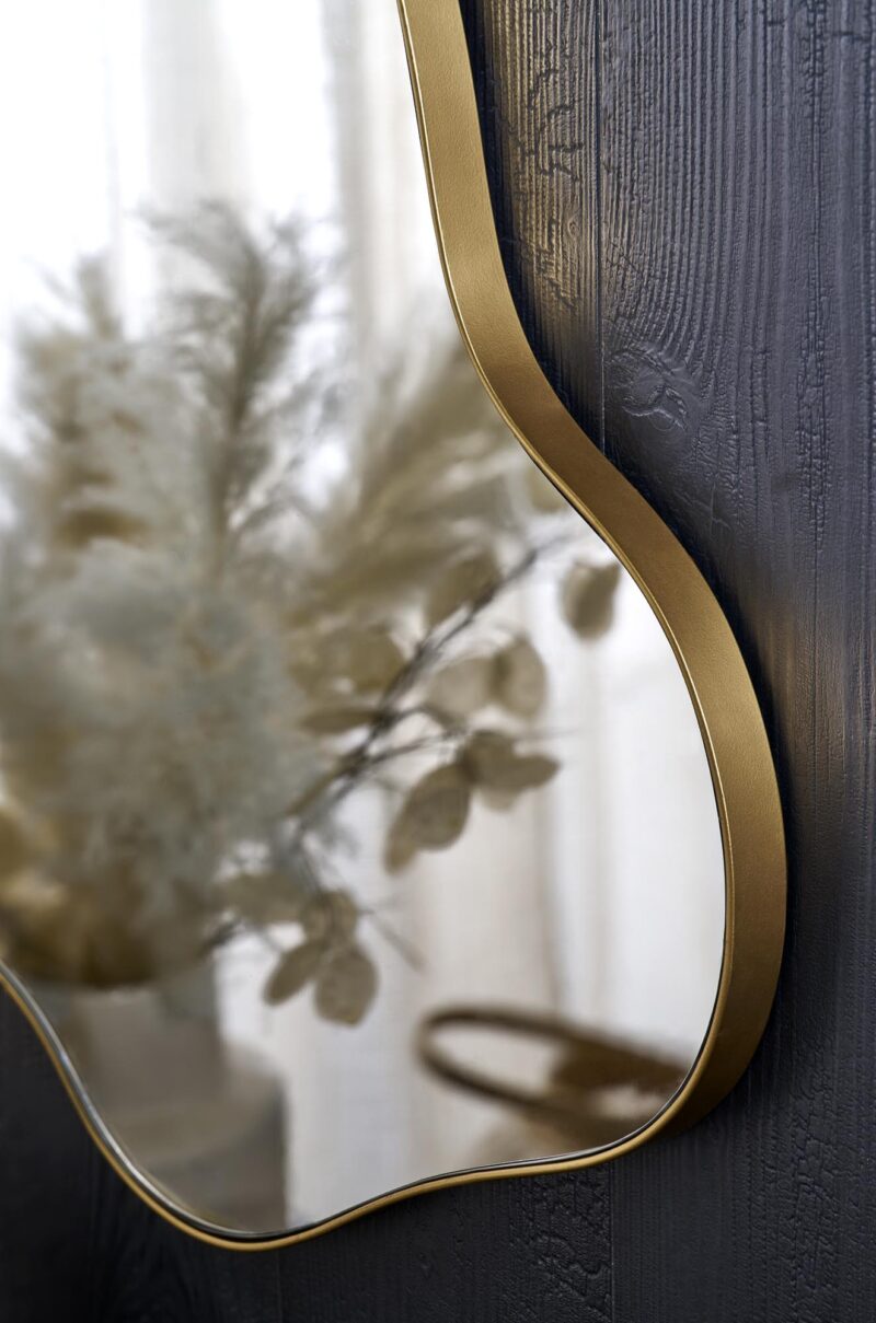 ESSENT seinapeili, kulta