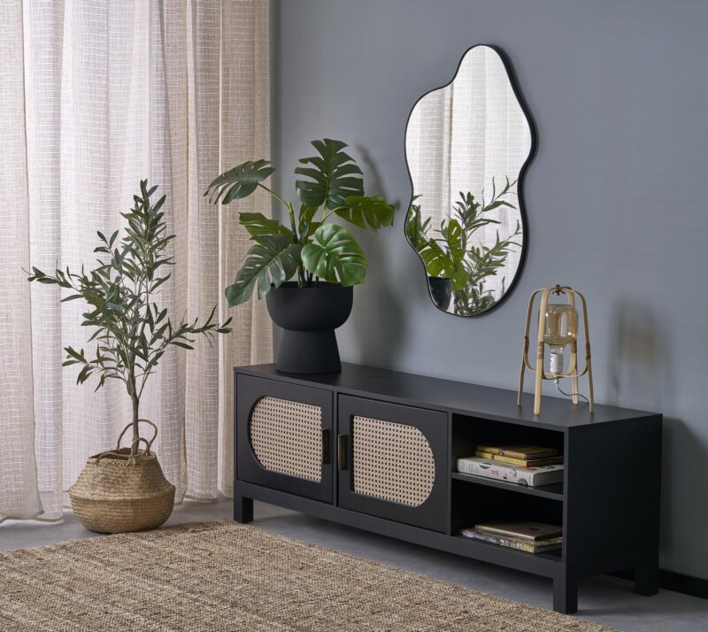 Seinapeili ESSENT, must