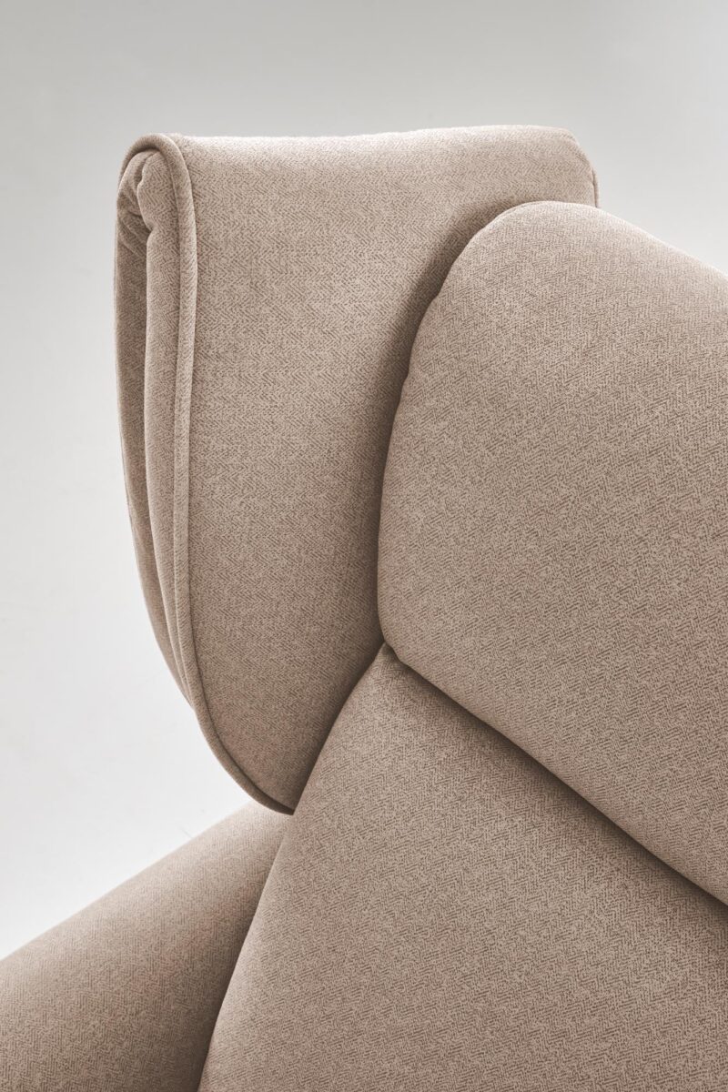 GELOT-sähkönojaustuoli, beige