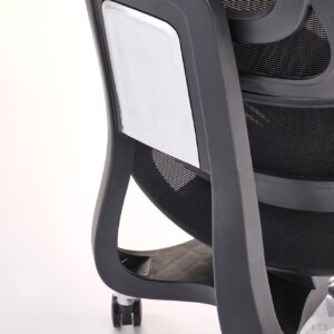 Toimiston tuoli CALAVIA musta