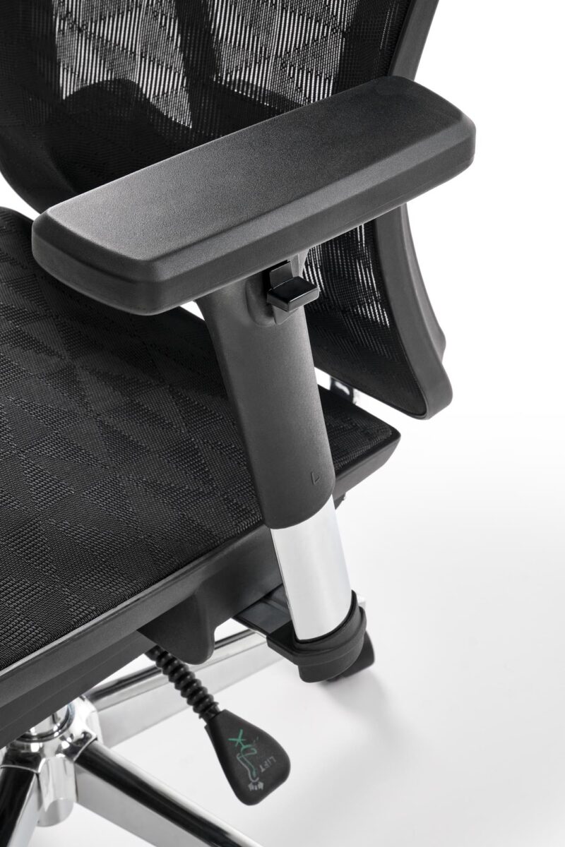 Toimistotuoli VIXEN, musta