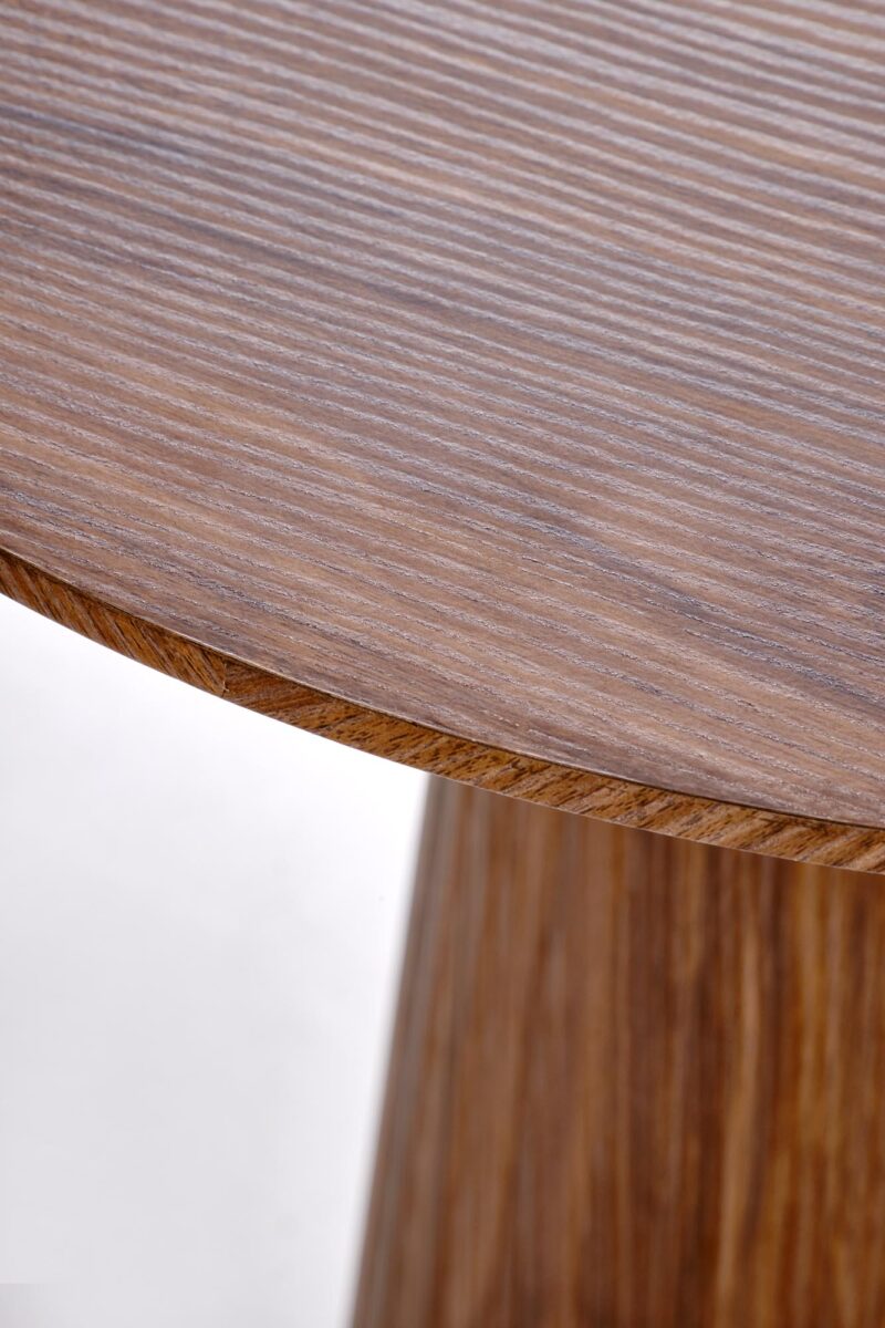 Kahvitalo GISELA S, pähkinä