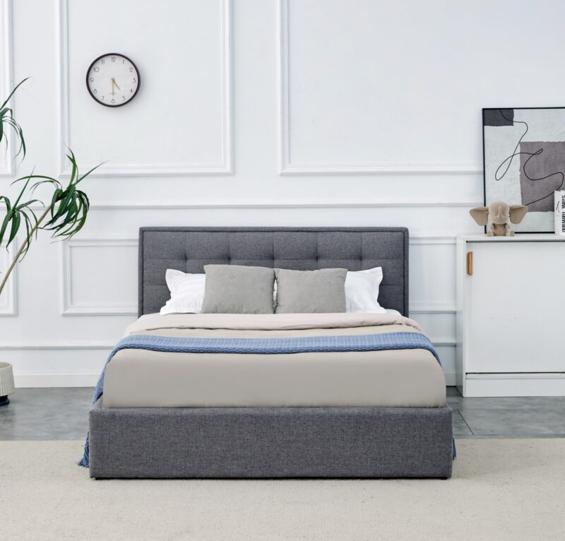 PAMA 140x200 sängi, jossa on pesukasti