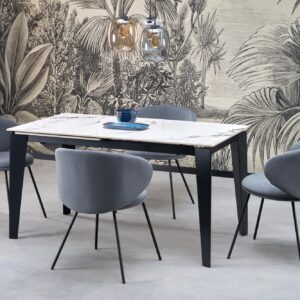 Pituutettav ruokapöytä FELIKS, valkoinen marmor / musta