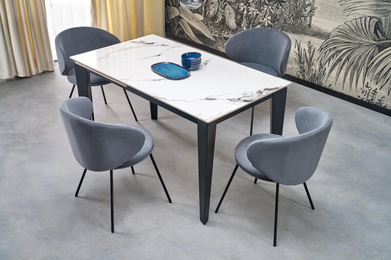 Pituutettav ruokapöytä FELIKS, valkoinen marmor / musta