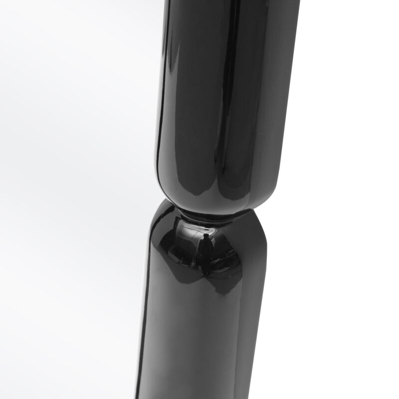 Seinapeili POSMER, must