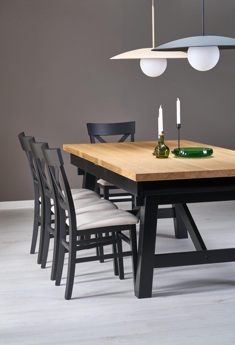 Pidentävä ruokapöytä FIERON, luonnon tammi / musta