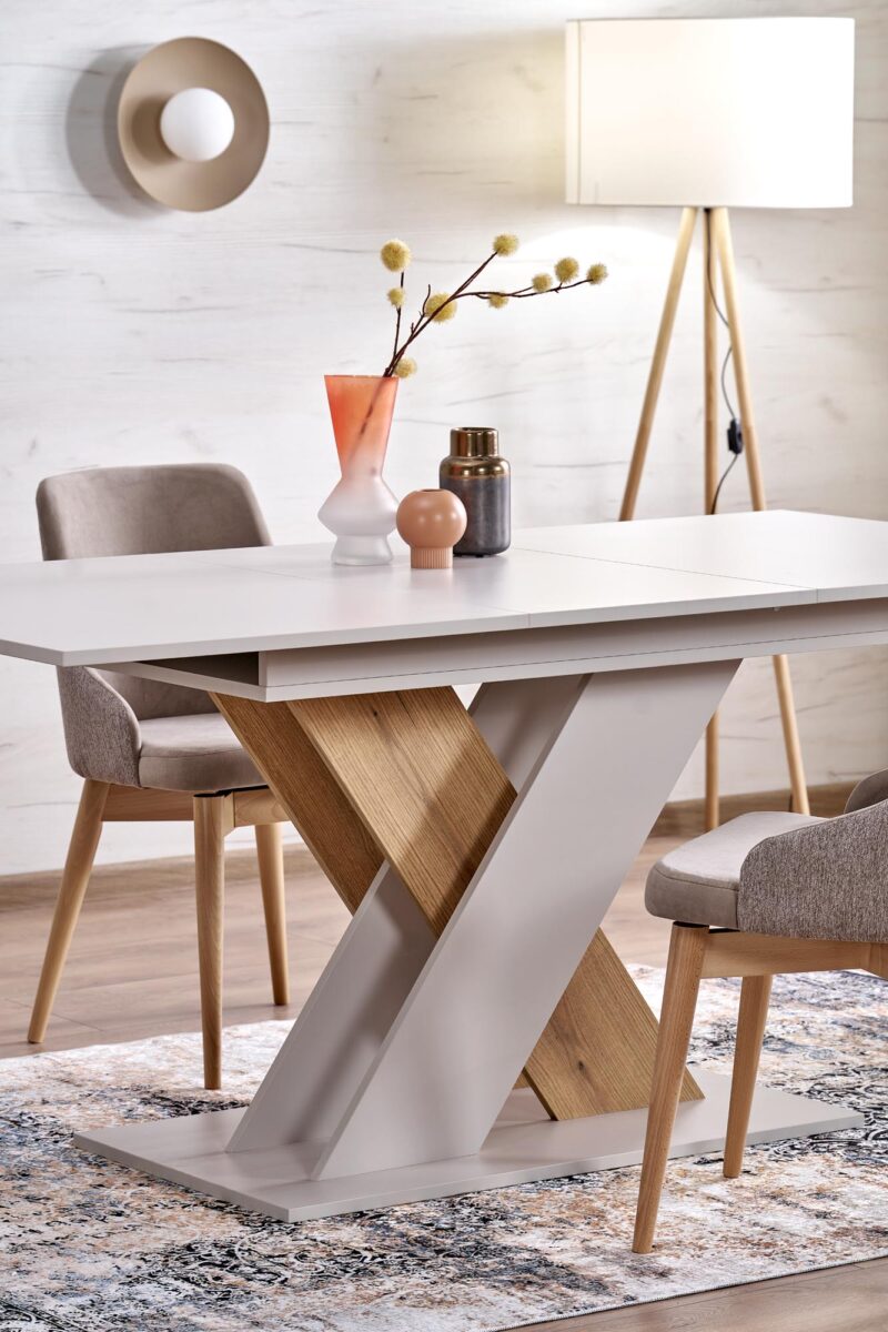 Pidentävä ruokapöytä ALETTA – musta / tammiviimeistely