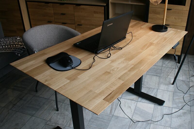 Sähkösäätöinen kirjoituspöytä KREO