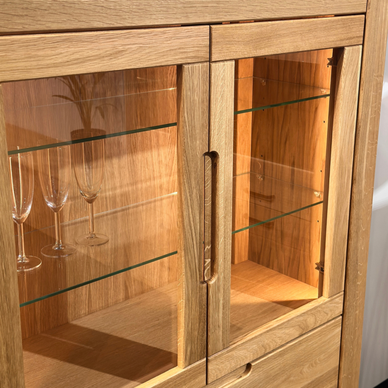 Debowa-witryna Tammi puusta vitriini NAPOLI 80