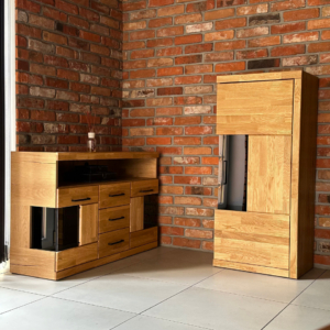 Debowy-zestaw-nowoczesnych-mebli Tammi puusta valmistettu vitriinkappi Raro 95