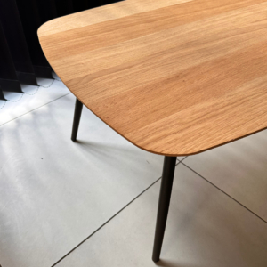 Geometrinen sohvapöytä 05