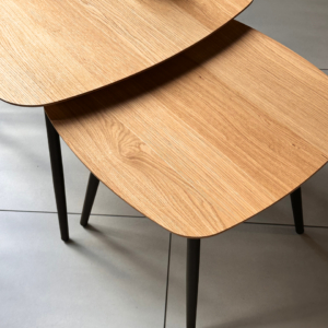 Puu-diivanipöytä metallijaloilla GEOMETRIC 02