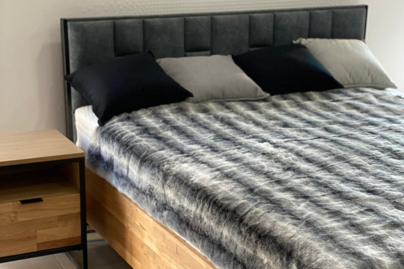 Yökaappi Kongo LOFT 07