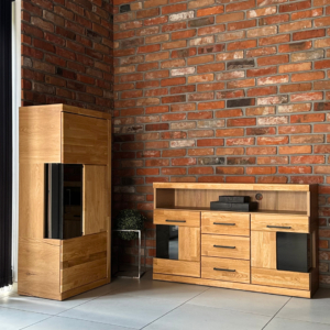 Meble-debowe-z-przyciemnianym-szklem Tammi puusta valmistettu vitriinkappi Raro 95