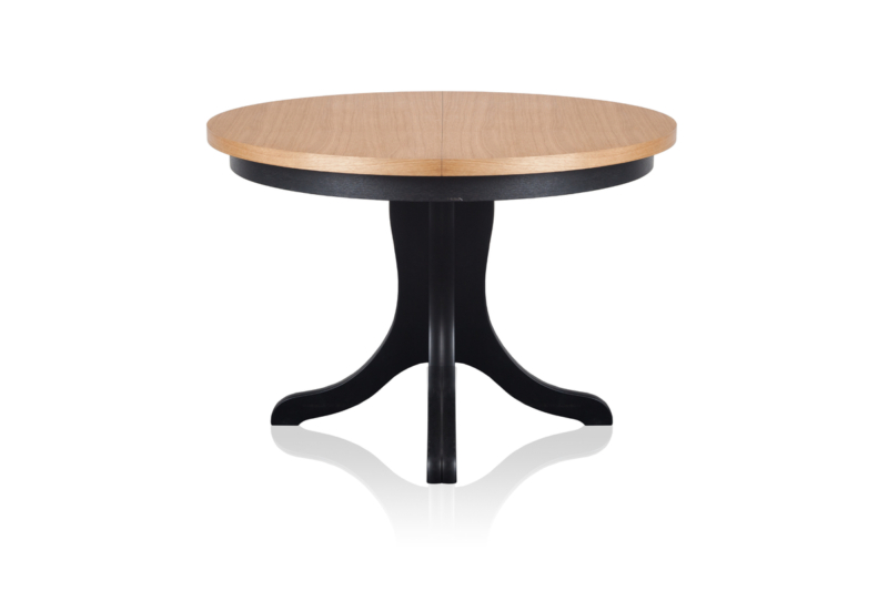 Pidempi, jopa 3,1 m, tammesta valmistettu ruokapöytä Orlando I