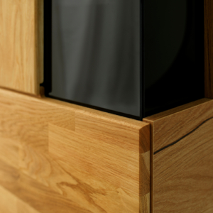 Przyciemniane-szklo-z-drewnem-debowym Tamminen vitriini Raro 90