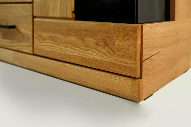 Tammi puusta valmistettu RARO 15 komero