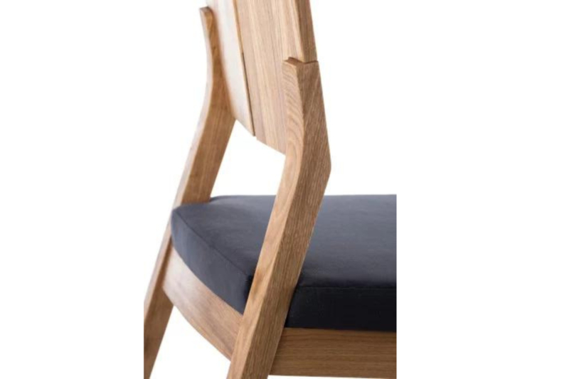 SEVO-_4_ Suunnittelijatuoli Zeus