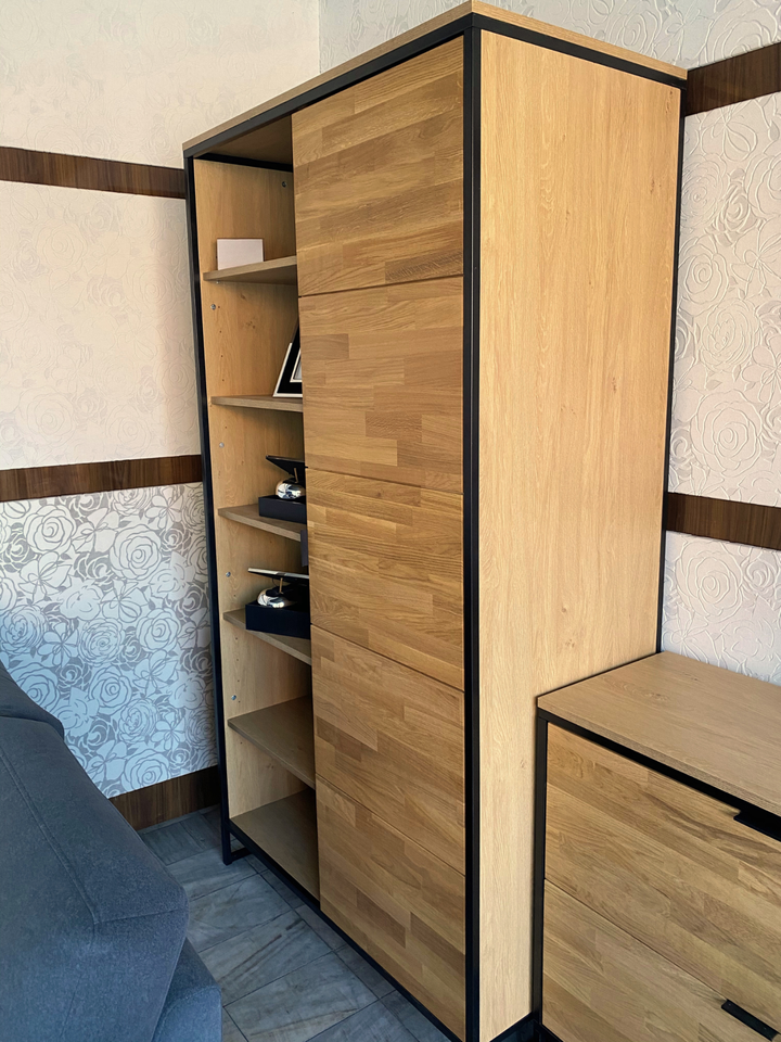 SZAFA-KONGO-05 Tammi puusta kaappi KONGO LOFT 05