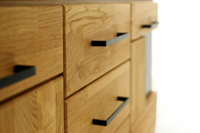 Tammi puinen lipasto RARO 14