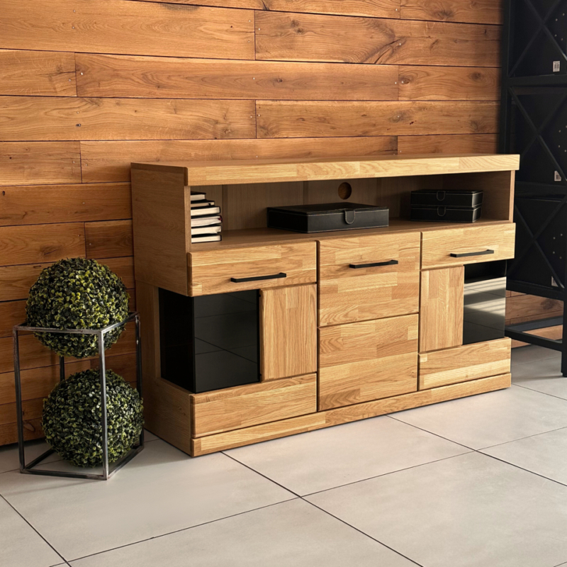 komoda-debowa-z-przyciemnanym-szklem Tammenpuinen lipasto RARO 13