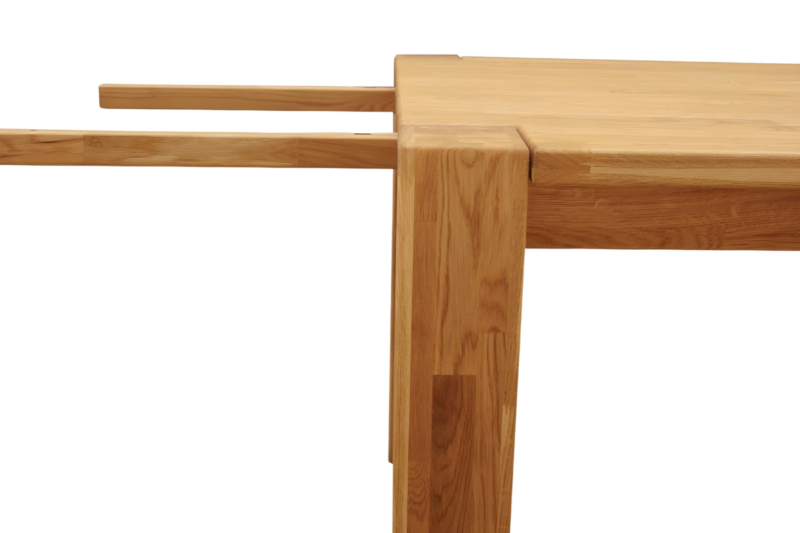 Tammapuinen pidennettävä ruokapöytä Zeus