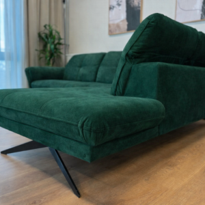 Forest-green-chaise-lounge-in-modern-living-room Kulmasohva Marbella XL Terra 39